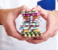 Минздрав готовится ввести меры для снижения цен на лекарства